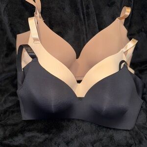 Seamless Black tan and Nude Bras 3 pack. All
